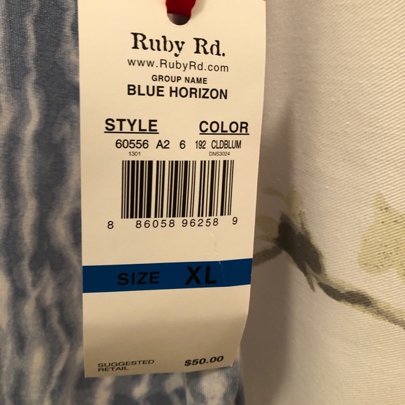 Ruby Rd Top - Picture 6 of 7